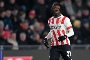 罗马诺：引进加纳乔无望，勒沃库森有意埃因霍温边锋巴卡约科